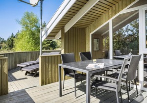 Beautiful home in Rømø with kitchen