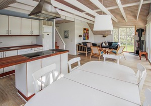 Beautiful home in Samsø with WiFi