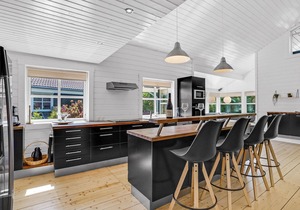 Beautiful home in Væggerløse with sauna