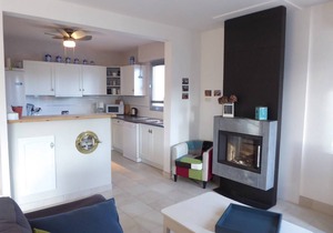 Beautiful house near town for six people