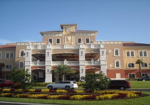 BEAUTIFUL RESORT STUDIO NEAR DISNEY