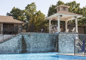 Beautiful studio unit at resort, sleeps 2