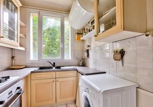 Beautiful sunny two-room apartment with balcony *Paris 13*