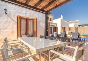 Beautiful Villa with Entertaining Areas and Private Pool, Heated if Required, on the Beautiful El Valle Golf Resort BLE7