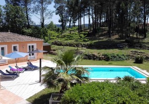 Beautiful villa in Villecroze with a private pool