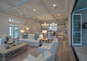 Beautifully Appointed Home In Watercolor with 6 Beach Cruiser Bikes included