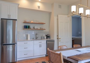 Beautifully Renovated in Heart of Cape May - 1 Block to Beach; 1 Block to Mall