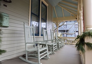 Beautifully Renovated in Heart of Cape May - 1 Block to Beach; 1 Block to Mall