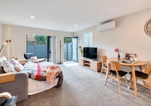Beautifully Styled 2br W/ 2 Carparks + Aircon