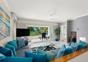 Belle Escapes - Beachfront 3 Bedroom Apartment Alamanda Resort '25'