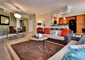 Belle Harbor 701W Luxury Condo with Panoramic Water View.