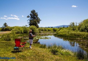 Bend-Sunriver Camping Resort Two-Bedroom Cabin 5