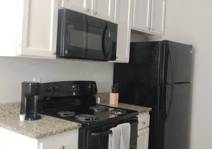 ⍟Best Located Apt By AT&T⍟Comfy Beds⍟Awesome Hosts