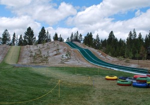 BEST LOCATION! 10 SHARC Pass /AC / WIFI / HUGE Kid Bunk Room / Hot Tub / Bikes
