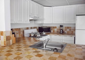 Best Place for Relaxing! Private Beach Access, Fantastic 1 Bedroom Suite, Pool