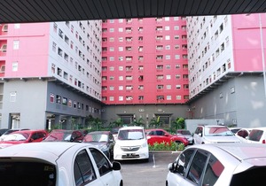 Best Price Green Pramuka Apartment
