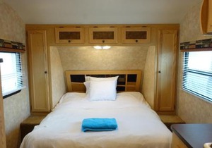 Best RV-Studio to Visit NYC-EWR Airport-Free Parking