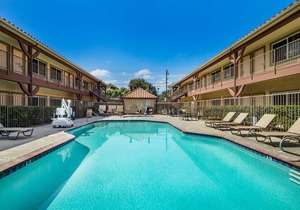 Best Western Corona Hotel & Suites
