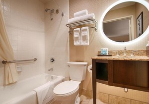 BEST WESTERN Plus Suites Hotel Coronado Island