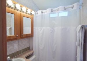Bethpage Two-Bedroom Cottage 12