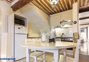 Bijou Apartment in Safranier - Old Town Antibes