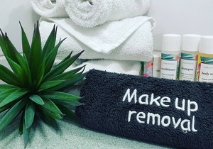 Birdsong @ Beachcomber - 3 bedroom apartment in beachfront complex