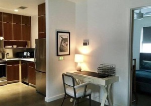 Bishop Arts Hotel Suite 3