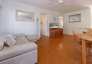 Blueys Beach Villa Manyana 26