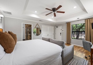 Boutique Retreat: Private Suite with Pool & Outdoor Games Surrounded by Nature