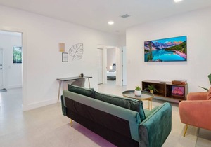 Brand New! 4-Bd 2.5-Bth Home Design District