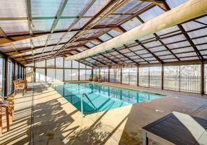 Branson Family Condo Golf, Relax and Swim!