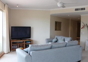 Breakwater 102 Shoal Bay