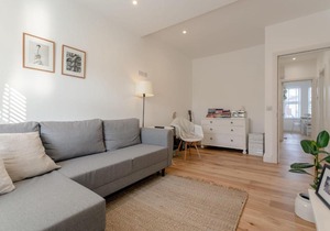 Bright 1 Bedroom Apartment in Wimbledon Park