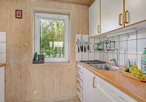 Bright, cozy cottage with winter garden in great nature.