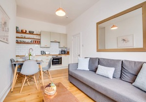 Brighton Rock - One Bedroom Apartment, Sleeps 2