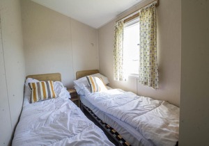 Brilliant caravan for hire at Skipsea Sands Holiday Park ref 41012F