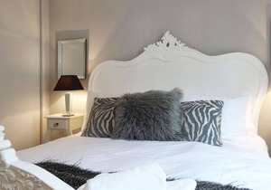 Burlington Beach Apartment