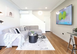 By the Bay - Batehaven Beachside Holiday Home