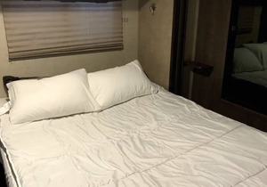 By The River - RV Masoods Lodge Boulder Creek, CA