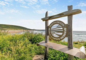 Byron - Luxury Self-Catering Coastal Apartment at the Heart of Woolacombe with Heated Indoor Pool & Gym - 4 Minutes Walk to Beach! 6 Middlecombe