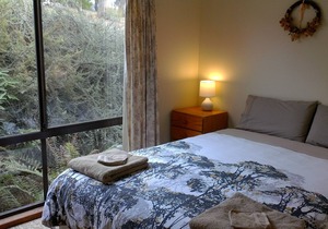 Cabin 1- Emerald Park