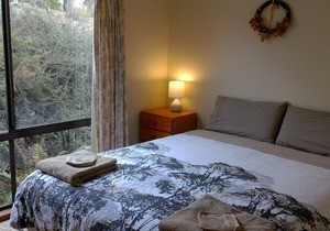 Cabin 1- Emerald Park