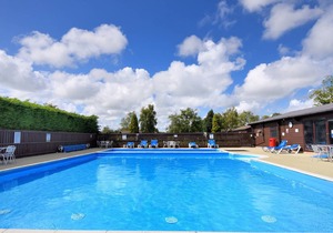 Cabin ∙ 2 bedrooms ∙ 4 guests