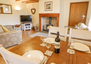 Cabin ∙ 2 bedrooms ∙ 4 guests