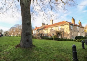 Cabin ∙ 2 bedrooms ∙ 4 guests