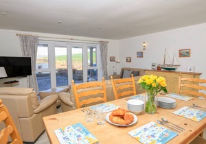 Cabin ∙ 3 bedrooms ∙ 6 guests