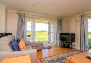 Cabin ∙ 3 bedrooms ∙ 5 guests