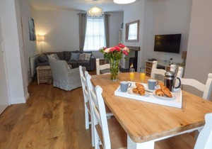 Cabin ∙ 3 bedrooms ∙ 5 guests