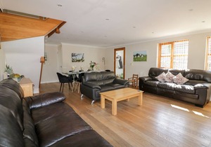 Cabin ∙ 4 bedrooms ∙ 8 guests