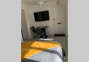 Cambridge Flat-parking space - Free WiFi - Full kitchen